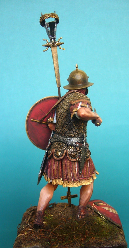 Aquilifer 1st Century B.C.