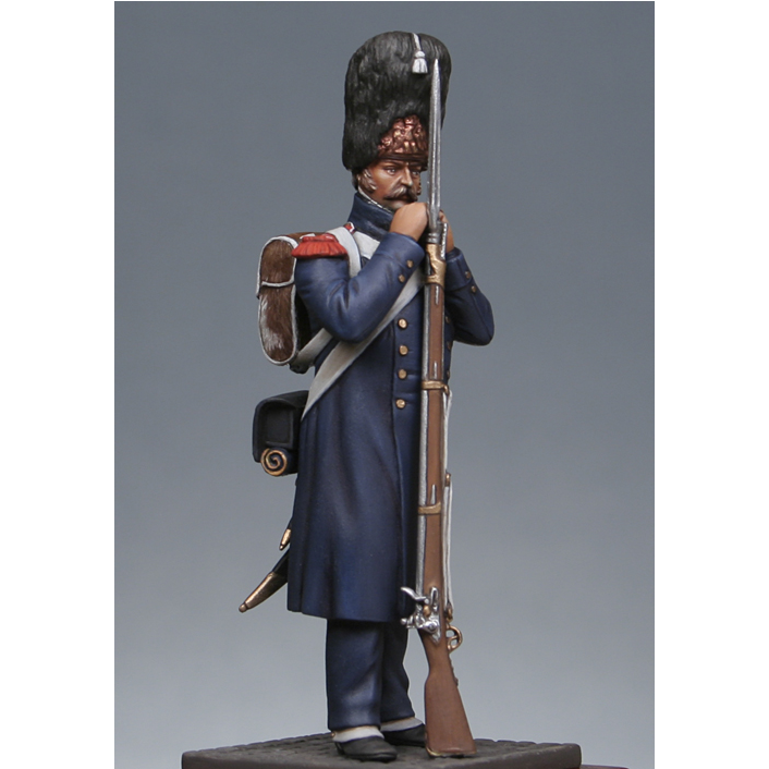 Grenadier à pied de la garde en manteau