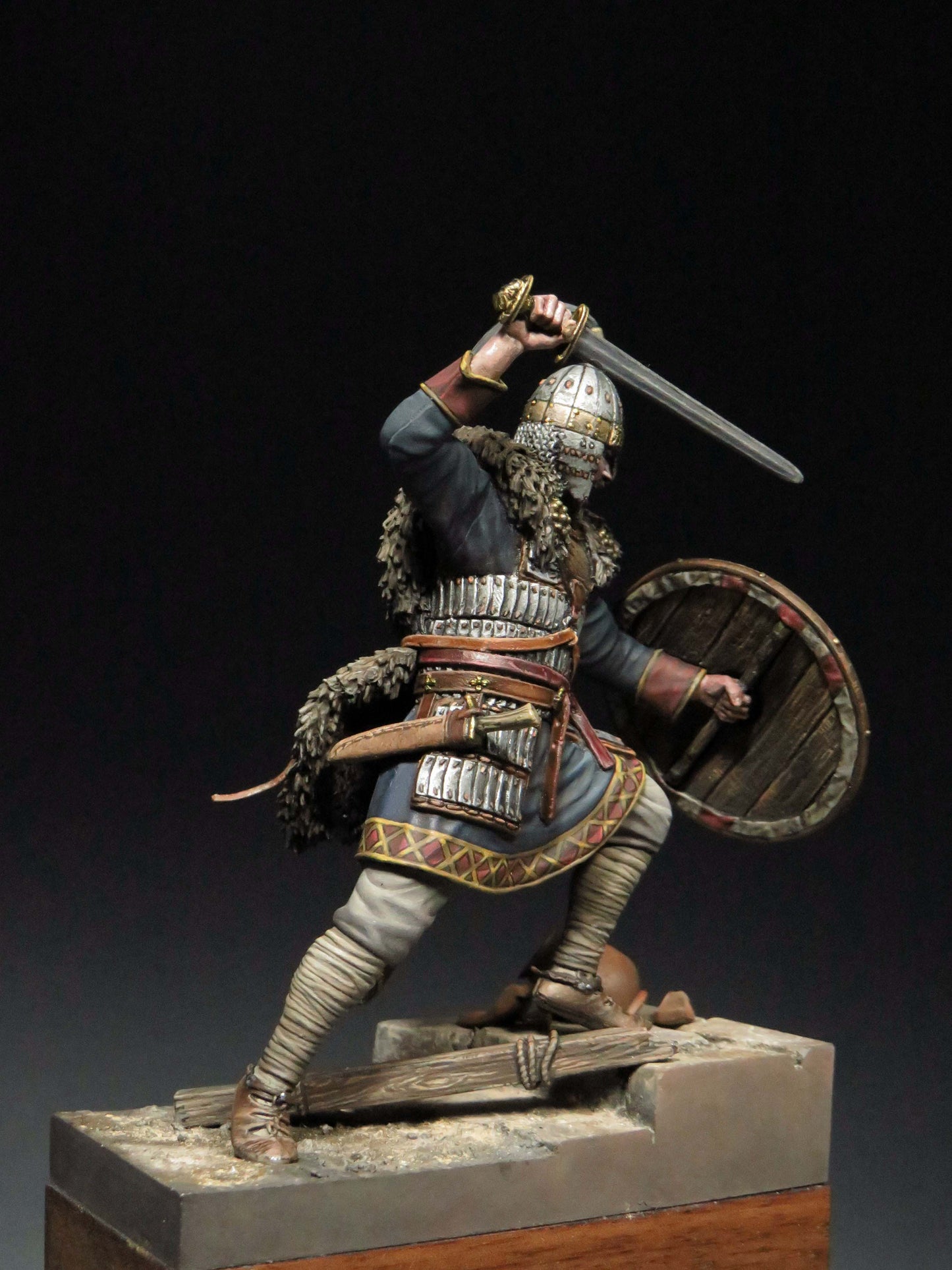 Lombard Duke - The Rebellion of the Dukes, 601-602 A.D. 75mm.