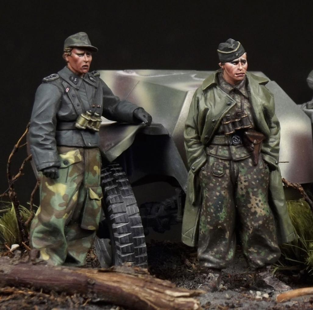 SS Panzer Recon Crew